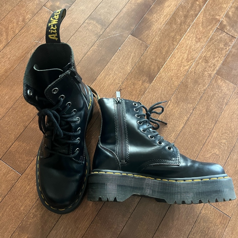 Dr. Martens Black Leather Platform Boots - Jadon